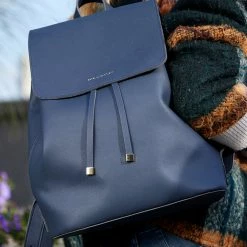 Estella Bartlett New In The Copperfield