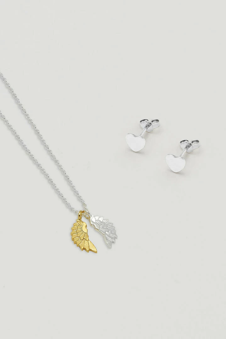 Estella Bartlett Wings Necklace And Heart Earrings Gift Set Sale 1 Estella Bartlett Wings Necklace And Heart Earrings Gift Set Sale