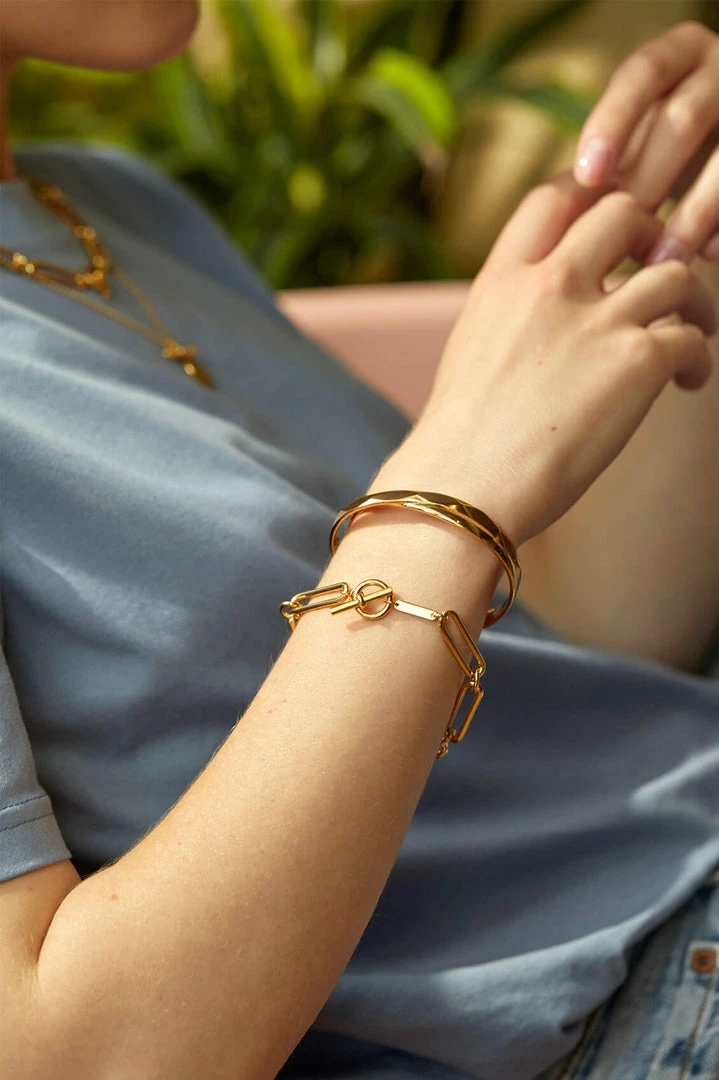 Estella Bartlett Jewellery Long Link T-Bar Mixed Chain Bracelet 2 Estella Bartlett Jewellery Long Link T-Bar Mixed Chain Bracelet