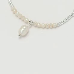 Estella Bartlett Jewellery Baroque Pearl Charm Sienna Bracelet 9 Estella Bartlett Jewellery Baroque Pearl Charm Sienna Bracelet