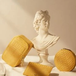 Estella Bartlett Sale Circle Coin Purse