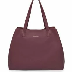 Estella Bartlett The Scoresby