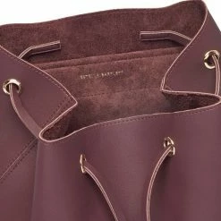 Estella Bartlett New In The Copperfield